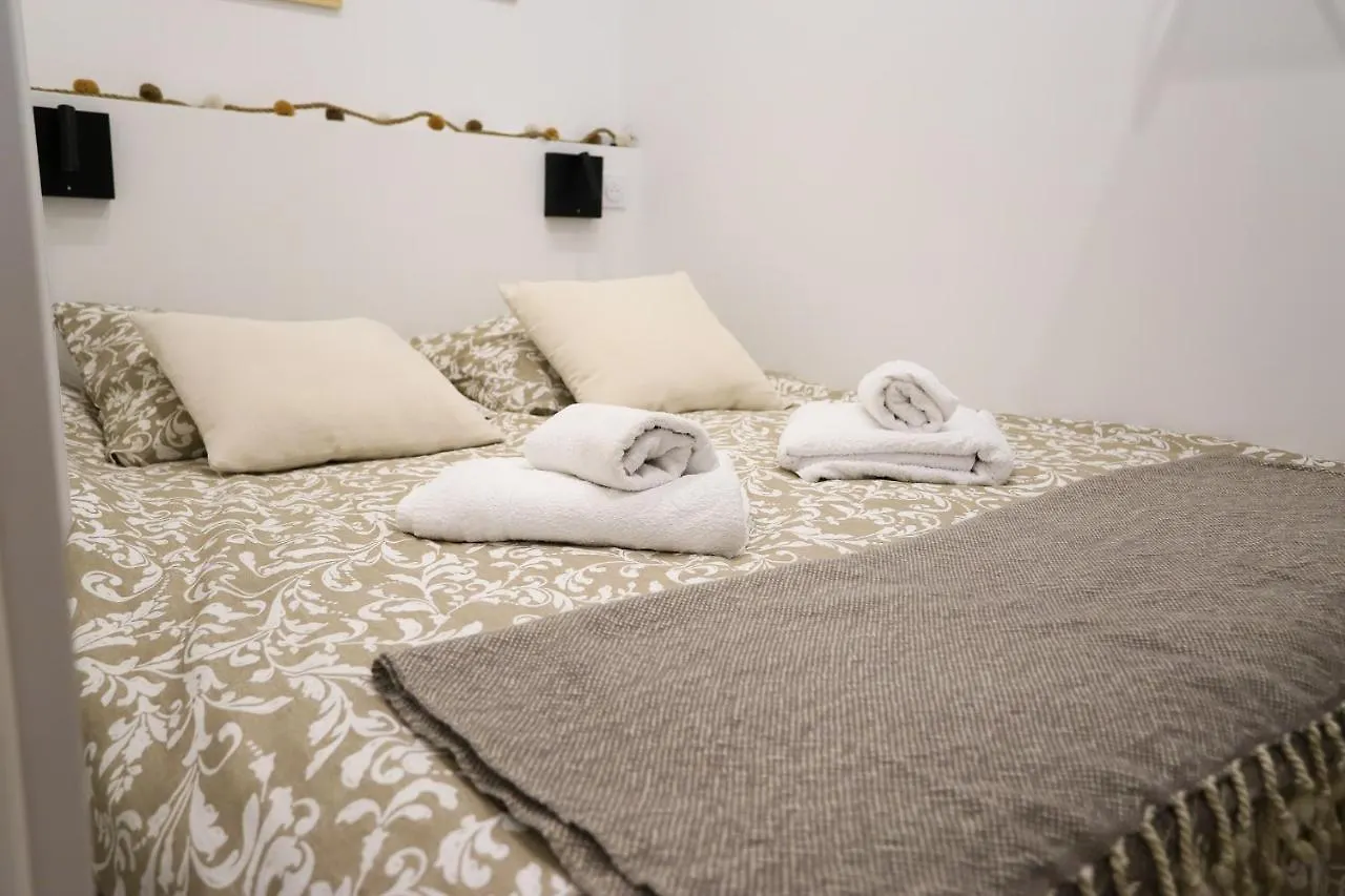 Reve Blanc 2 Etoiles A Annecy Centre Ville Et Lac Apartamento